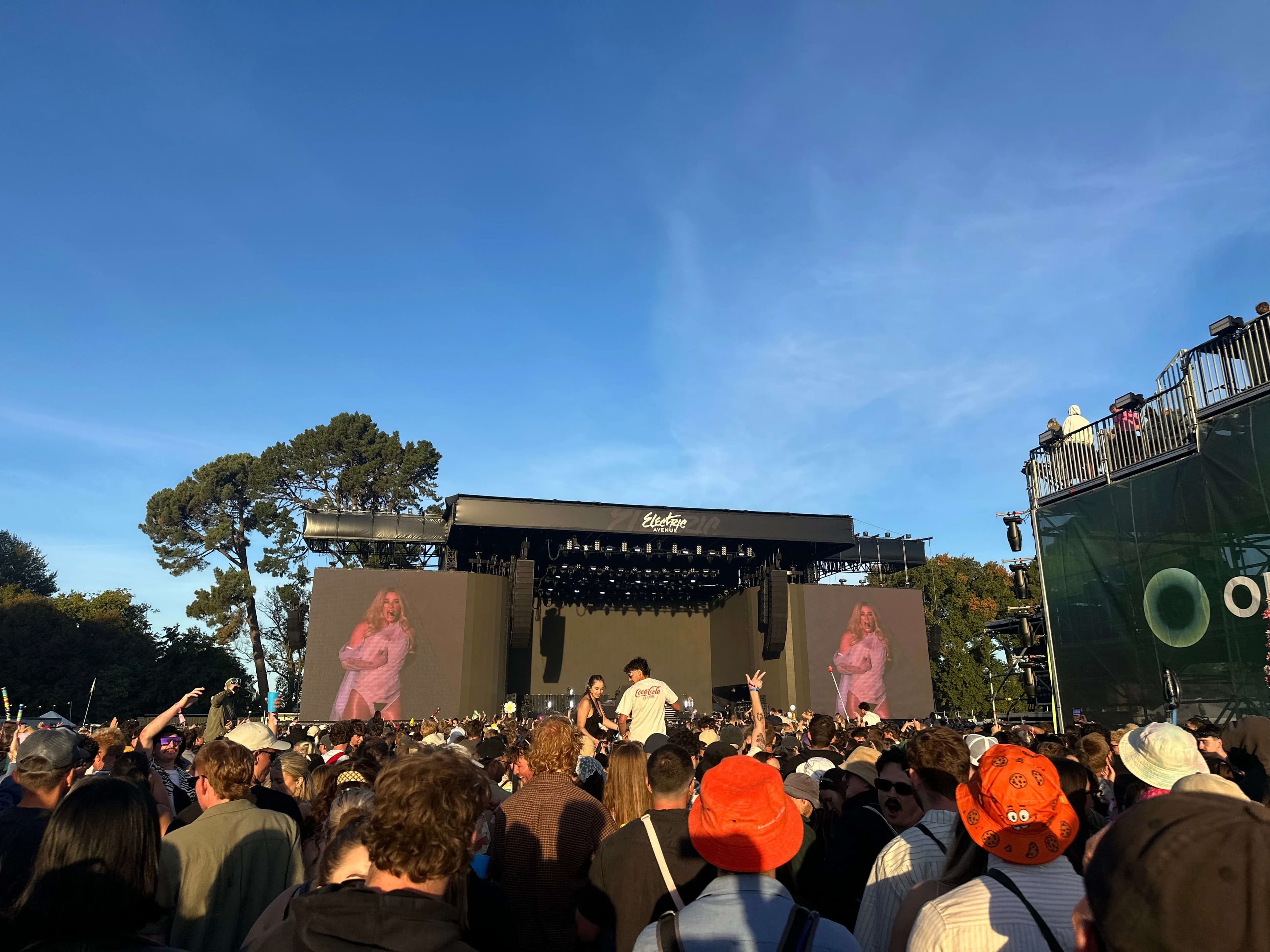 Kesha at Hagley Park, Christchurch